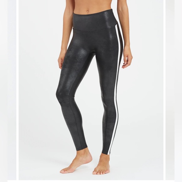 SPANX EUC faux Leather Side Stripe Legging size Medium - Picture 1 of 4